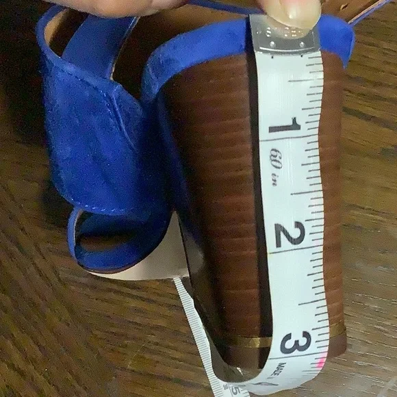 Tory Burch Nautical Blue Block Heel Sandals - Picture 4 of 11